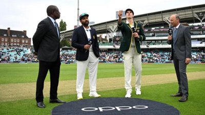 টেস্ট ফাইনালের টসে দুই অধিনায়ক