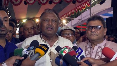 রংপুর মহানগর আওয়ামী লীগ আয়োজিত অনুষ্ঠানে বক্তব্য দেন টিপু মুনশি