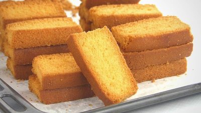 ড্রাই কেক