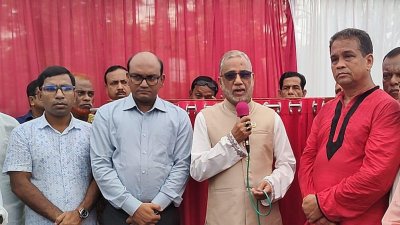 বক্তব্য রাখছেন পরিবেশ, বন ও জলবায়ু পরিবর্তন মন্ত্রী মো. শাহাব উদ্দিন