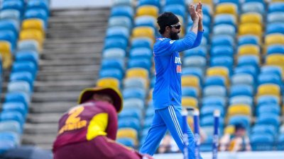 ভারতীয় স্পিনারদের ঘূর্ণিতে দাঁড়াতেই পারেনি ওয়েস্ট ইন্ডিজ।