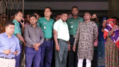 রংপুর মেডিক্যালে দণ্ডপ্রাপ্ত দালালরা