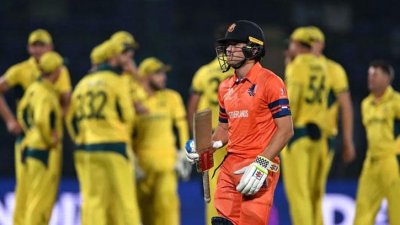 একশও করতে পারেনি নেদারল্যান্ডস