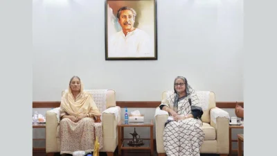 প্রধানমন্ত্রীর সঙ্গে সৌজন্য সাক্ষাৎ করেন রওশন এরশাদ (ফাইল ছবি)