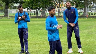 অনুশীলনে বাংলাদেশ দল