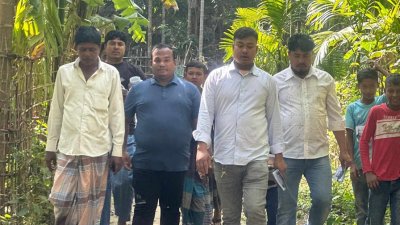 সদর ইউনিয়নের হাবিরছড়ায় নির্বাচনি প্রচারণাকালে এই ঘটনা ঘটে