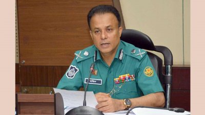 সভায় কথা বলছেন অতিরিক্ত পুলিশ কমিশনার (ক্রাইম অ্যান্ড অপারেশনস) ড. খ. মহিদ উদ্দিন
