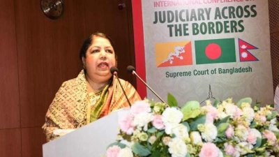 বক্তব্য দিচ্ছেন জাতীয় সংসদের স্পিকার ড. শিরীন শারমিন চৌধুরী