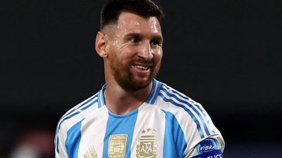 লিওনেল মেসি