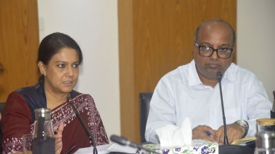 বক্তব্য রাখছেন পানিসম্পদ মন্ত্রণালয়ের উপদেষ্টা সৈয়দা রিজওয়ানা হাসান