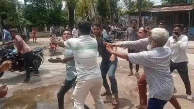 শরীয়তপুর সদর হাসপাতালে নার্স ও কর্মচারীদের মারধর