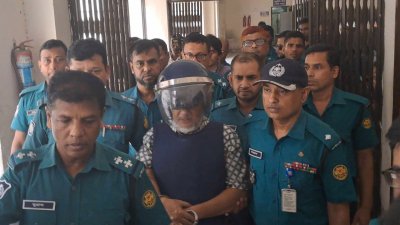 পুলিশের হেফাজতে আছাদুজ্জামান মিয়া