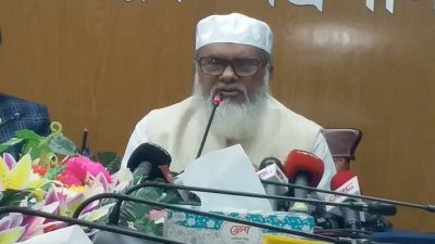 ধর্ম উপদেষ্টা ড. আ ফ ম খালিদ হোসেন (ফাইল ছবি)