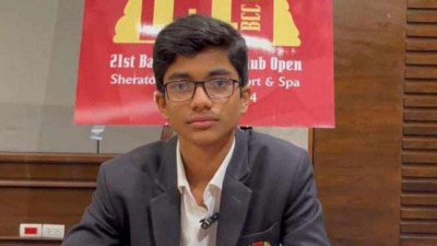 ফিদে মাস্টার মনন রেজা নীড়।