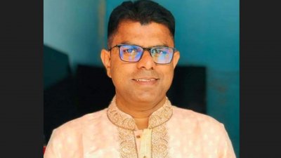 এস এম মনিরুজ্জামান