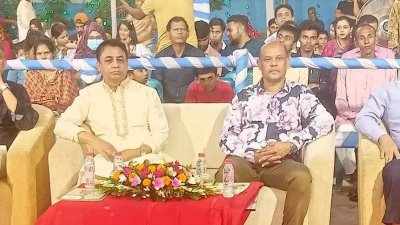 বেবিচক চেয়ারম্যান মো. মঞ্জুর কবীর ভূঁইয়া রাজধানীর ঈর্শাল কলোনি পূজামণ্ডপ ও কাওলা মন্দির এবং তেজগাঁও মন্দির পরিদর্শন করেছেন