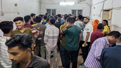 ঘটনার পর হাসপাতালে যান অনেকেই