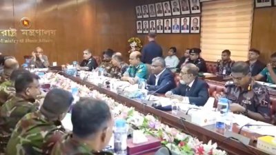 বৈঠকে স্বরাষ্ট্র উপদেষ্টা মো. জাহাঙ্গীর আলম চৌধুরী