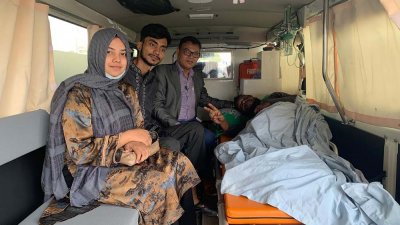 জুলাই গণঅভ্যুত্থানে আহত রবিউল হোসেন পলাশকে উন্নত চিকিৎসার জন্য থাইল্যান্ডে পাঠানো হয়েছে