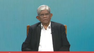 বাজেট বক্তৃতা দিচ্ছেন অর্থ উপদেষ্টা ড. সালেহ উদ্দিন আহমেদ (ছবি: বিটিভি থেকে)