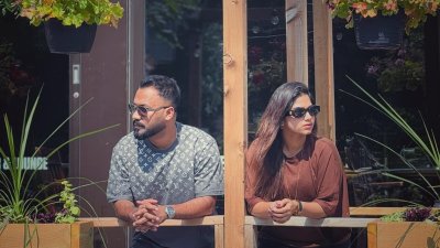 কানাডায় আবেগঘন কাবিলা ও ইভা