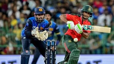 তানজিদ খেলেন ঝলমলে ইনিংস