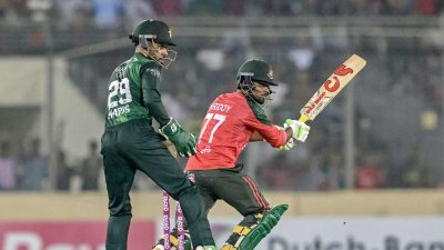 ইমন হয়েছেন ম্যাচসেরা