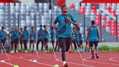 ফিটনেস পরীক্ষায় সেরা নাহিদ রানা।