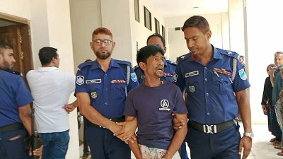 পুলিশের হেফাজতে আসামি