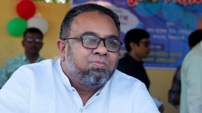 নীলফামারী-৩ আসনের সাবেক সংসদ সদস্য (এমপি) ও যুবলীগের কেন্দ্রীয় ত্রাণ ও সমাজ কল্যাণ বিষয়ক সম্পাদক সাদ্দাম হোসেন পাভেল