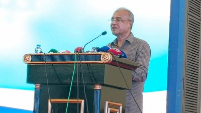 অনুষ্ঠানে বক্তব্য রাখছেন স্বরাষ্ট্র উপদেষ্টা লেফটেন্যান্ট জেনারেল (অব.) মো. জাহাঙ্গীর আলম চৌধুরী