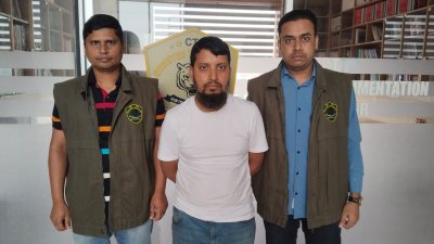 প্রতারণার অভিযোগে মো. নুর উদ্দিন ওরফে জাহাঙ্গীরকে গ্রেফতার করেছে পুলিশ