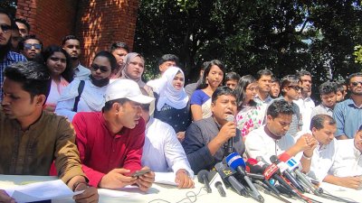 প্যানেল ঘোষণা করেন ছাত্রদলের কেন্দ্রীয় সাধারণ সম্পাদক নাসির উদ্দীন নাসির