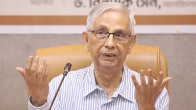 বাংলাদেশ ব্যাংকের সাবেক গভর্নর মোহাম্মদ ফরাসউদ্দিন (ফাইল ফটো)