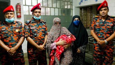 বাবার মুখ কোনোদিন দেখা হবে না নবজাতকের