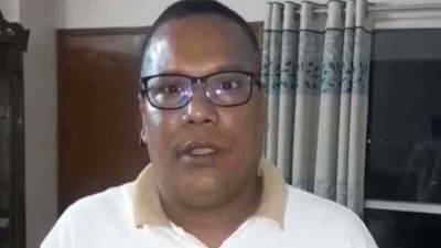 ডেপুটি রেজিস্ট্রার লাভলু মোল্লাহ শিশির