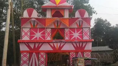 নোয়াখালীর হাতিয়ায় বিয়ের অনুষ্ঠানে সাউন্ড বক্সে গান বাজানোকে কেন্দ্র করে সালিশ ডেকে কনের বাবা-মা-ভাইকে বেত্রাঘাত ও ৫০ হাজার টাকা জরিমানা