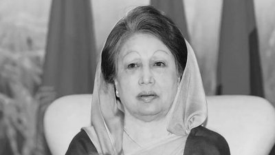সাবেক প্রধানমন্ত্রী বেগম খালেদা জিয়া (ফাইল ছবি)