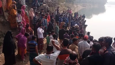 নদী থেকে লাশ উদ্ধার