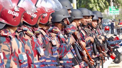 সীমান্ত এলাকায় নিরাপত্তা ব্যবস্থা জোরদার করা হয়েছে বলে জানিয়েছে বিজিবি