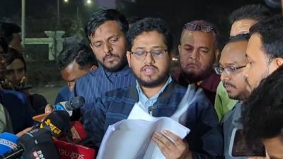 সাংবাদিকদের কাছে বিষয়টি তুলে ধরেন জামায়াতের প্রতিনিধি