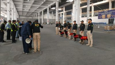 শাহজালালের কার্গো ভিলেজে বোমা শনাক্তকরণ মহড়া