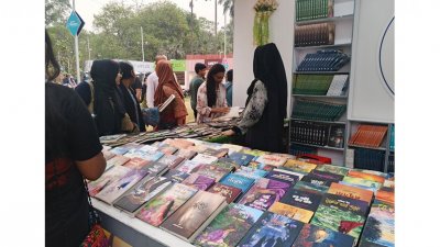 এবারের বইমেলা শুরু হয় ২৫ ফেব্রুয়ারি, শেষ হবে ১৫ মার্চ