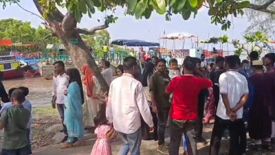 সুন্দরবনের পর্যটনকেন্দ্রগুলোতে ভিড় বাড়ছে