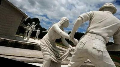 মুজিবনগর স্মৃতি কমপ্লেক্সে ভাস্করের দৃষ্টিতে ২৫ মার্চ রাতের ভয়াল স্মৃতি, ছবি: সংগৃহীত