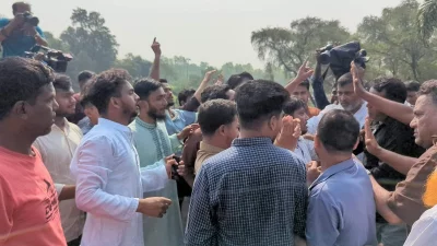 জাতীয় পার্টি ও ছাত্রশক্তির নেতাকর্মীদের মধ্যে হাতাহাতি