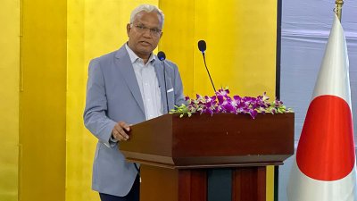 জাপানের সম্রাটের জন্মদিন উপলক্ষে আয়োজিত জাতীয় দিবসের সংবর্ধনা অনুষ্ঠানে বক্তব্য রাখেন সমাজকল্যাণমন্ত্রী অধ্যাপক ডা. এ জেড এম জাহিদ হোসেন