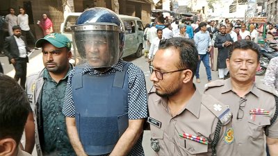 আদালতে মামুন খালেদ (ছবি: বাংলা ট্রিবিউন)