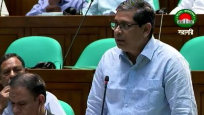 স্থানীয় সরকার, পল্লী উন্নয়ন ও সমবায় প্রতিমন্ত্রী মীর শাহে আলম (ফাইল ছবি)