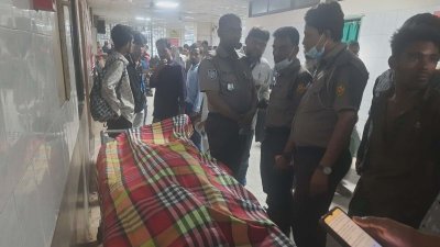 ঢামেকে গুলিবিদ্ধের লাশ